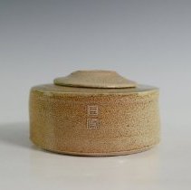 2011.019.006ab Byron Temple-1