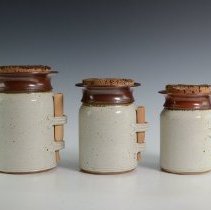 1989.15469a-c Karl Stelzer