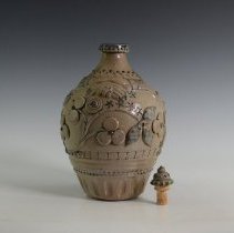 1942.10082 Hall Salt Glazed Stoneware Jug-11