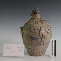 1942.10082 Hall Salt Glazed Stoneware Jug-14