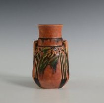 2007.1.223 Roseville Laurel-3