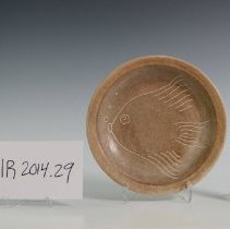 Ir2014.29 Unknown Studio Pottery-5