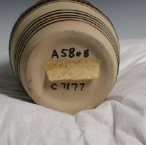 1991.15808 Brush-mccoy Pottery Company-3