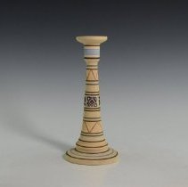 1991.15825 Brush-mccoy Pottery Company-2