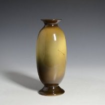 2004.10 Weller Pottery Company-2