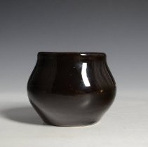 2005.1.72 J.b. Owens Pottery Company-2