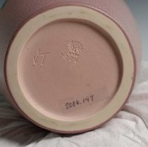 2006.147  Rookwood Pottery Company-3