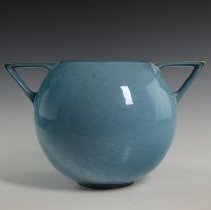 1961.10884 Roseville Pottery Company-2