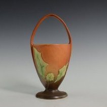 1976.12677 Roseville Pottery Company-2