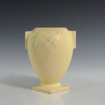 2007.1.100 Roseville Pottery Company-1