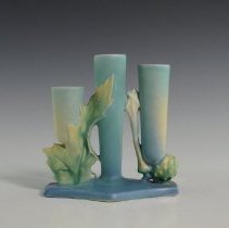 2007.1.150 Roseville Pottery Company-1