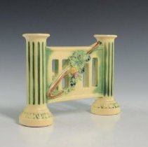 2007.1.278 Roseville Pottery Company-2