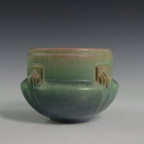 2007.1.317 Roseville Pottery Company-1