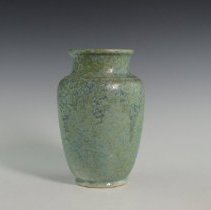 2007.1.334 Roseville Pottery Company-2