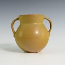 2007.1.487 Roseville Pottery Company-3