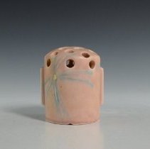 2007.1.96 Roseville Pottery Company-1