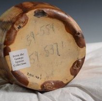 2010.40.1 Roseville Pottery Company-3