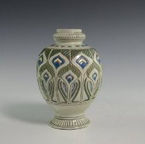 2012.009.001 Roseville Pottery Company-2