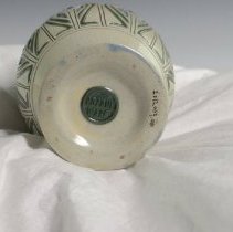 2012.009.001 Roseville Pottery Company-4