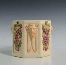 1978.12629 Weller Pottery Company-2