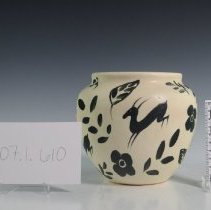 2007.1.610 Weller Pottery Company-4