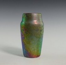 1952.10389 Weller Pottery Company-2