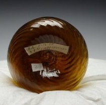 1973.11999 Amber Quart Globular Bottle 3