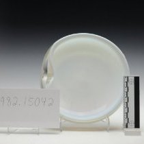 1982.15042 Clear Glass Bowl With Milk Glass Inlay 4