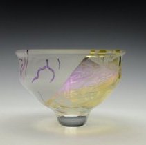 2006.126.1 Glass Bowl 1