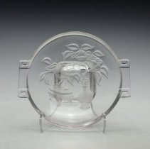 2012.039.001 Decorative Plate 1