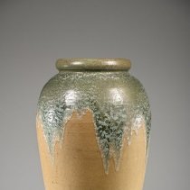 1964.12108a Zanesville Stoneware-2