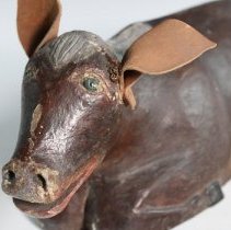 1956.10592 Mexican Folk Art, Resting Cow-4