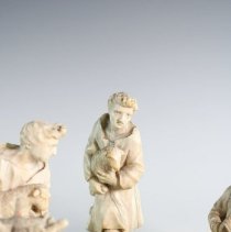 1961.10900a-h Ivory Creche Figures-010