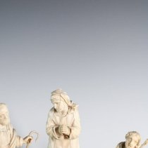 1961.10900a-h Ivory Creche Figures-007