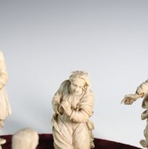 1961.10900a-h Ivory Creche Figures-009
