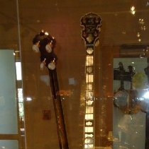 Richelieu Golden Bell Special Plectrum (front view)