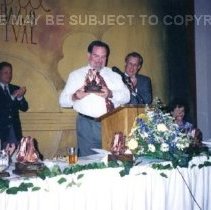 Buddy Wachter accepting Hall of Fame Induction 2001