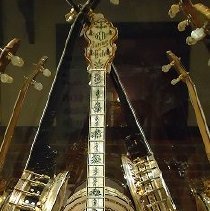 Bacon B&D Montana Ne Plus Ultra Silver Bell No. 8 (B.Clark) (front view)