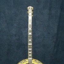 Richelieu Ne Plus Ultra Model 8462-Spl Plectrum (front view)