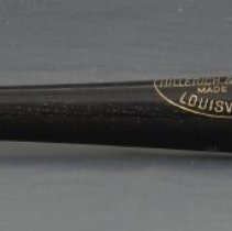 Cincinnati Reds 1976 World Champions Commemorative Baseball Bat