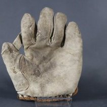 Reach Baseball Glove