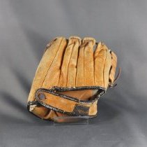 Reach Model 5569 Warren Hacker Model