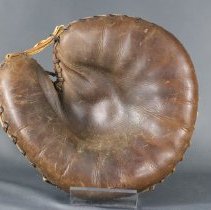 WWII U.S. Army Model # MLL Ernest Lombardi Mitt