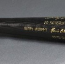 New York Yankees 1977 World Champions Baseball Bat