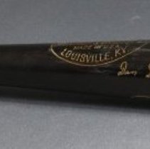 Cincinnati Reds 1976 World Champions Commemorative Baseball Bat