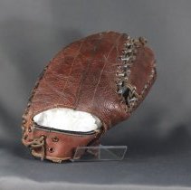 First Baseman's Mitt