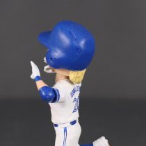 2023.75.3 - Bobblehead