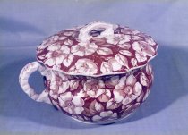 Ridgways chamber pot  in Cherokee Rose pattern