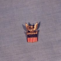 World War II Pin "US Brother in Service"