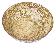 Bowl with polo players